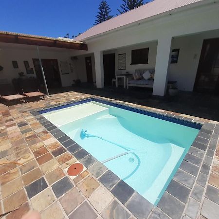 Baleia Guest Lodge Hermanus Exterior foto